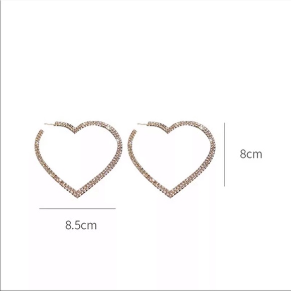 Big Heart Crystal Hoop earrings - Picture 3 of 3